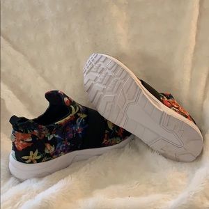 Steve Madden Hueber Shoes